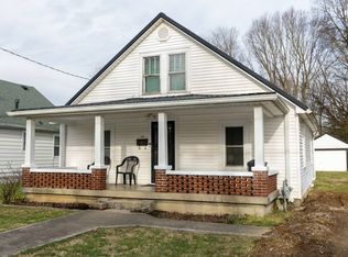 223 Shuck Ave, Lebanon, KY 40033