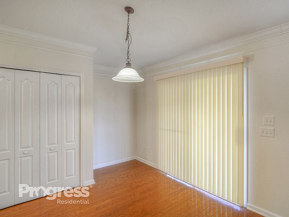 5th image of 1575 Harvest Cove Dr