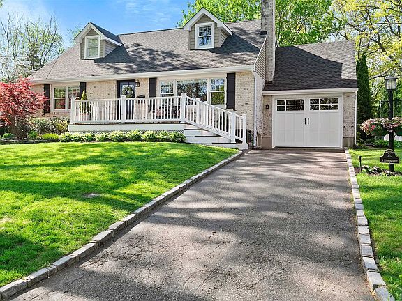 2nd image of 6 Lindberg Ct