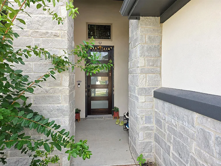 124 Mission Oaks Dr — Photo 4