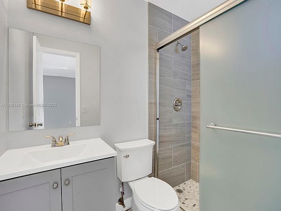 5th image of 10924 NW 7th St #722