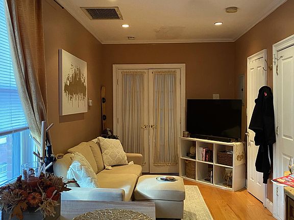 2nd image of 357 7th St #3D