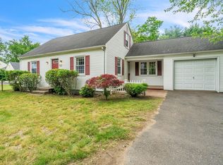 547 Stony Hill Rd, Wilbraham, MA 01095