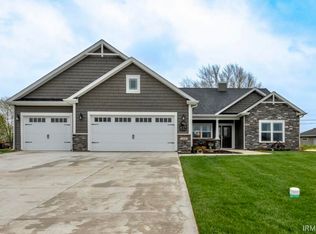 1820 Southridge Dr, Frankfort, IN 46041