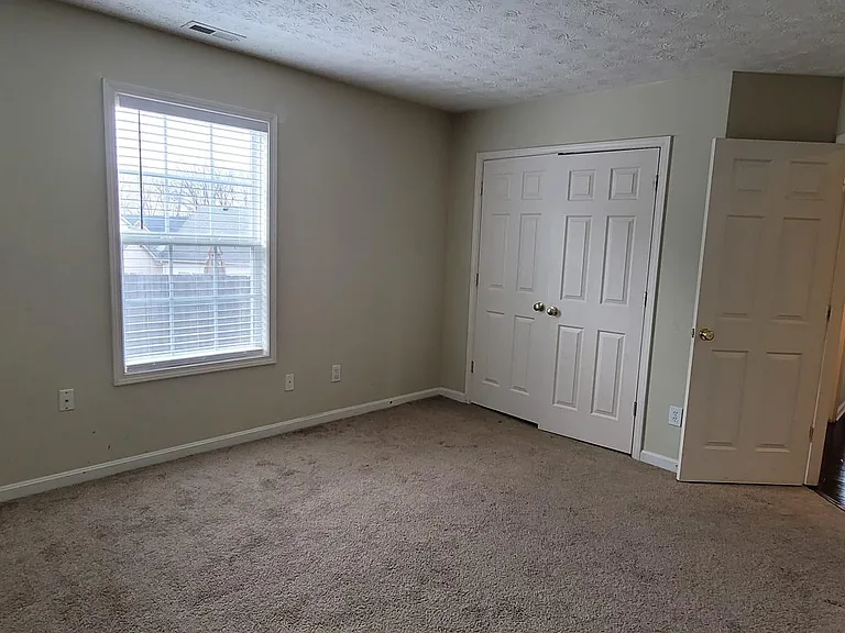 5603 Collington Ct — Photo 31