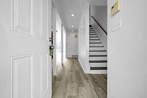 4th image of 4756 Moreland Dr W