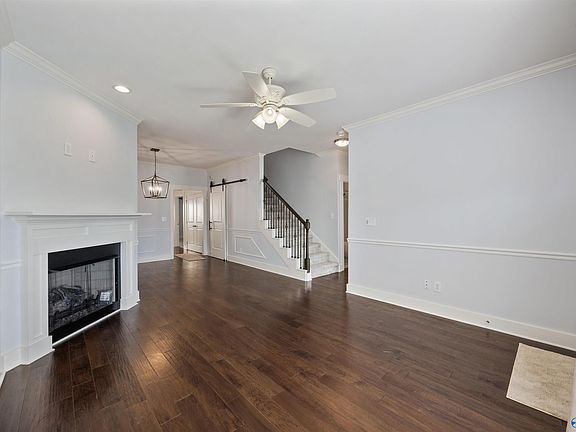 4th image of 493 Wade Rd SE