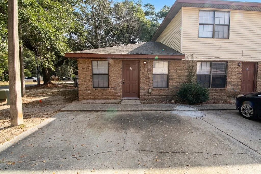 1 bed, 1.0 bath, 620 sqft, $975 — Photo 1