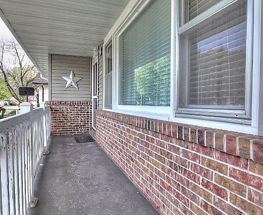 3rd image of 2103 N William Ave
