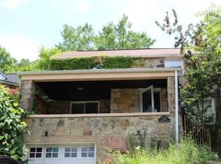 2222 Laketon Rd, Pittsburgh, PA 15221