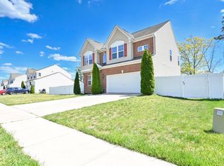 325 Sea Pine Dr, Egg Harbor Township, NJ 08234