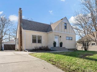 863 Ottawa Ave, Saint Paul, MN 55107