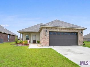 6674 Little Hope Dr, Addis, LA 70710