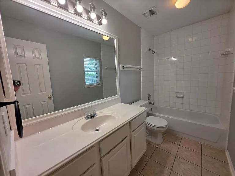 3602 Brookstone Ct — Photo 15