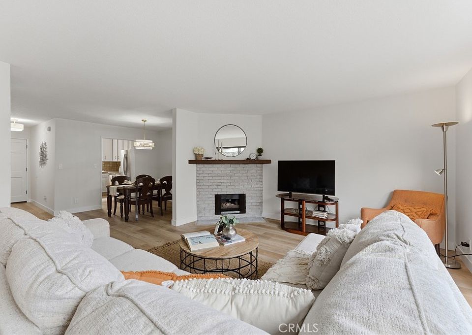 1st image of 1834 11th St APT 2