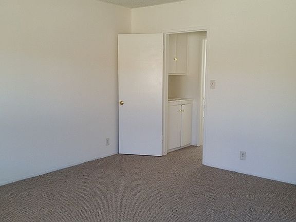 3rd image of 1641 S Westgate Ave APT 7