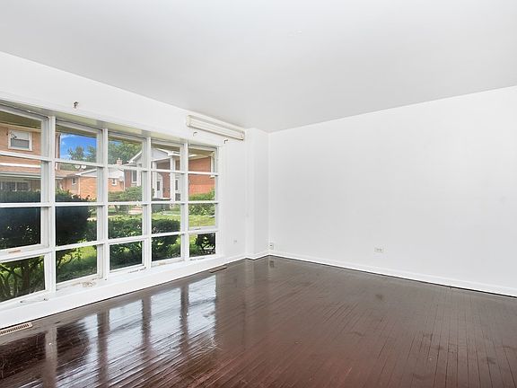 4th image of 7749 N Nordica Ave APT F