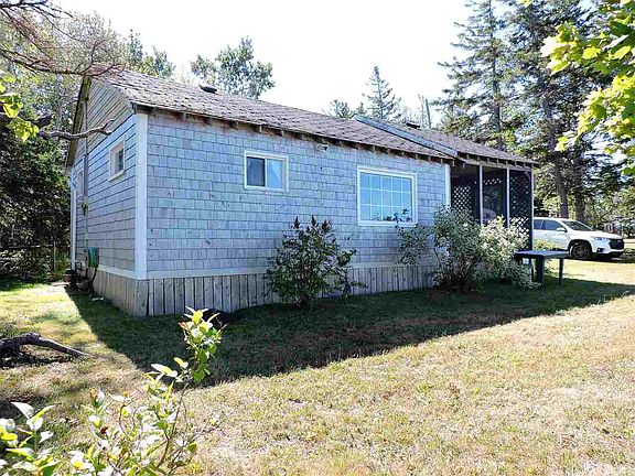4th image of 61 Browns Cove Rd