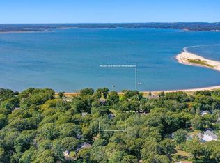 3 N Shore Rd, Hampton Bays, NY 11946