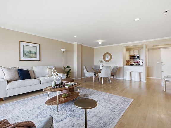 5th image of 1 Seal Harbor Rd APT 210