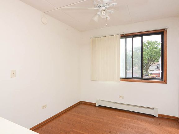 5th image of 5447 W Lawrence Ave APT 304