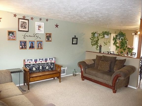 5th image of 811 Calliope Ln