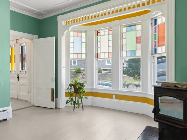 10 Prospect Street, Somersworth, NH 03878