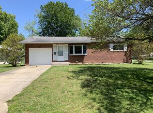 1360 S Arcadia Ave, Springfield, MO 65804