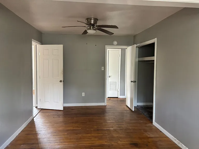 1526 W McDowell Rd — Photo 11