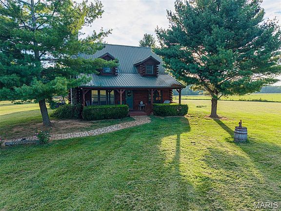 3rd image of 8140 Old Jackson Rd