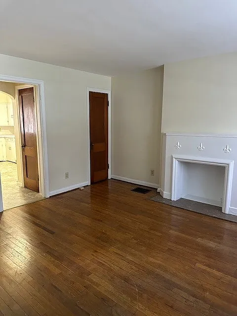 2 bed, 900 sqft, $1,225 — Photo 3