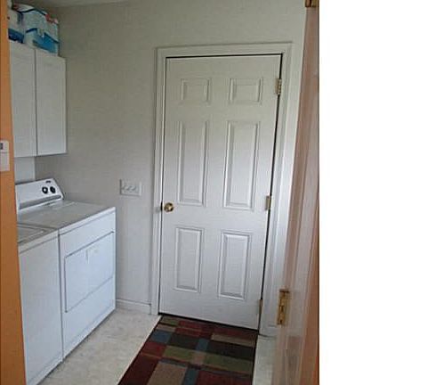 3rd image of 112 Longton Pl
