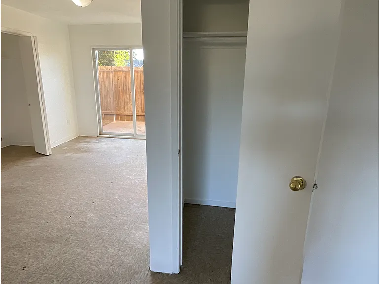 323 Magnolia St #101 — Photo 6