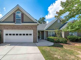 406 Black Fox Dr, Locust Grove, GA 30248