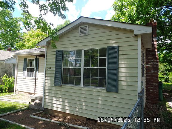4th image of 305 Hickory St