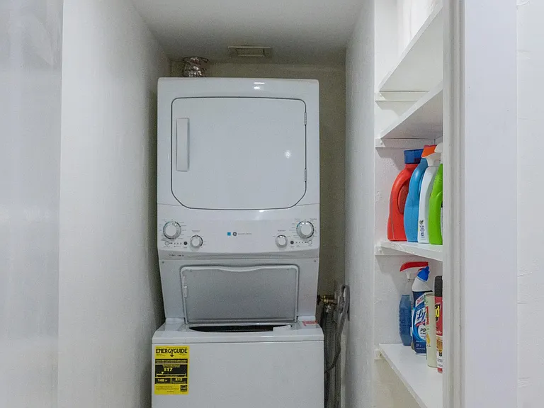 5 High Point Cir W #212 — Photo 24