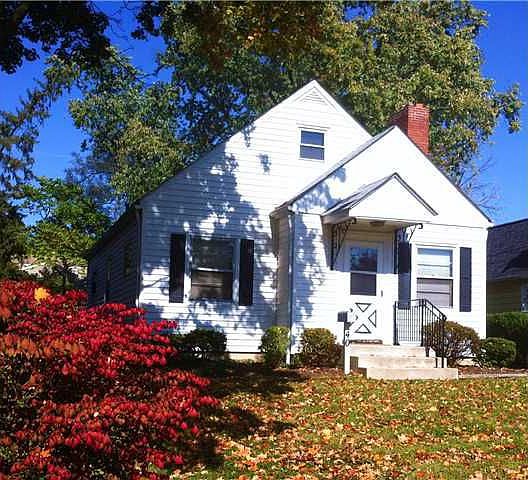 1st image of 40 Orchard Dr