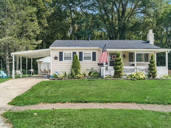 5601 Newport Ct, Columbus, OH 43232