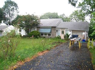 220 Garfield Rd, King Of Prussia, PA 19406