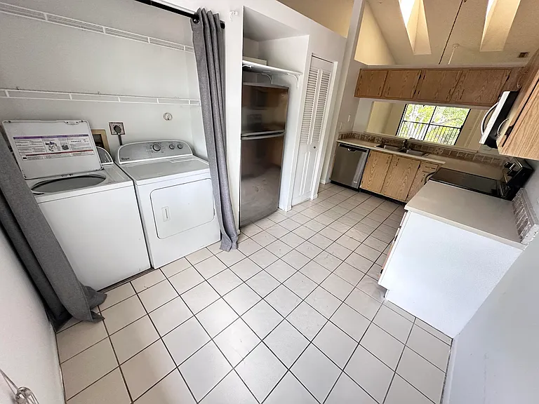 306 Harbour Pointe Way — Photo 17