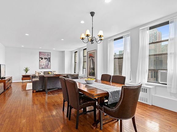 2nd image of 75 Livingston St APT 13A