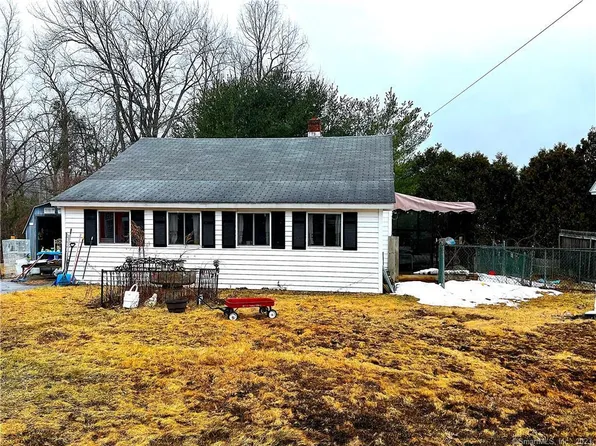 153 East Lake Street, Winchester, CT 06098