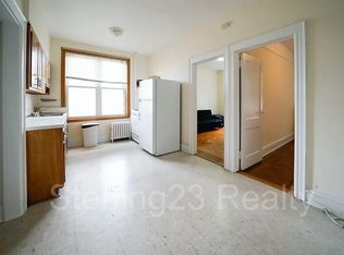 22-58 27th St #B3, Astoria, NY 11105