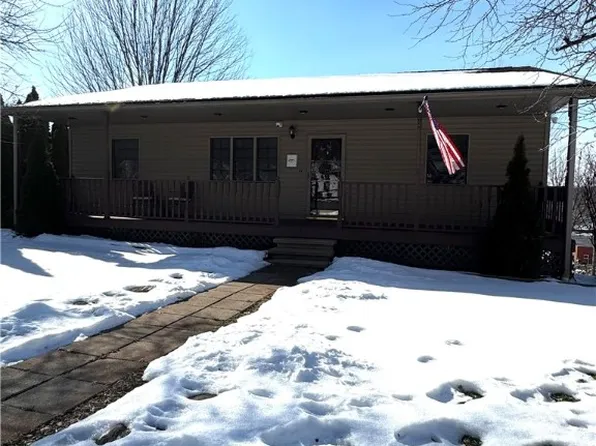 2004 S Pittsburgh St, Connellsville, PA 15425
