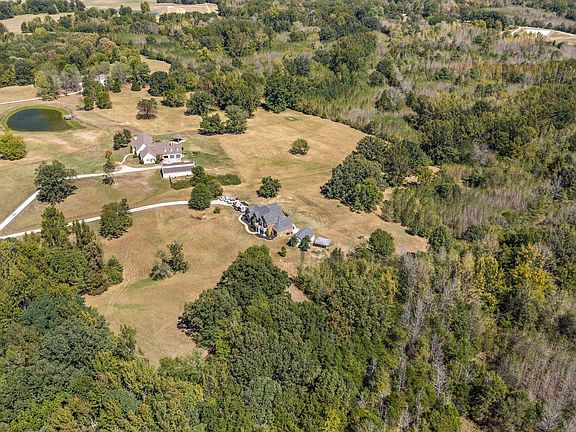 5th image of 2045 Knox Rd