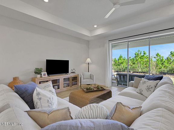 4th image of 5 BOTTLEBRUSH Lane