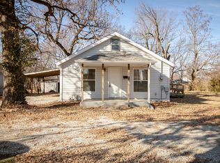 1511 N Farmer Ave, Springfield, MO 65802