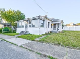 29 Charles St, Three Rivers, MA 01080