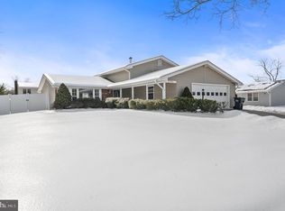 2730 Pinewood Dr, Waldorf, MD 20601