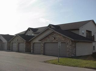 5018 Paulson Ct APT 6, Mc Farland, WI 53558